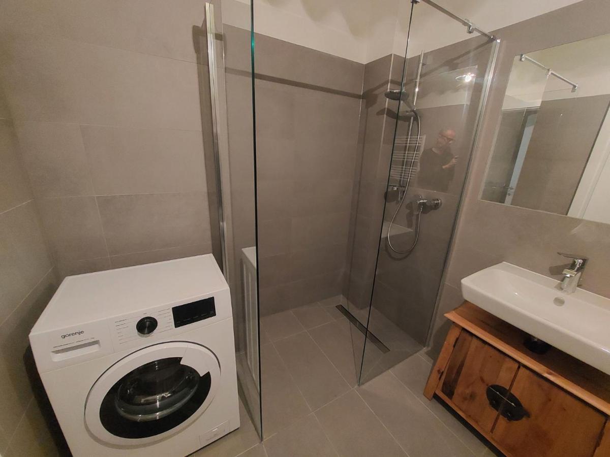Appartement Maria Hilf 1 By Interhome Wenen
